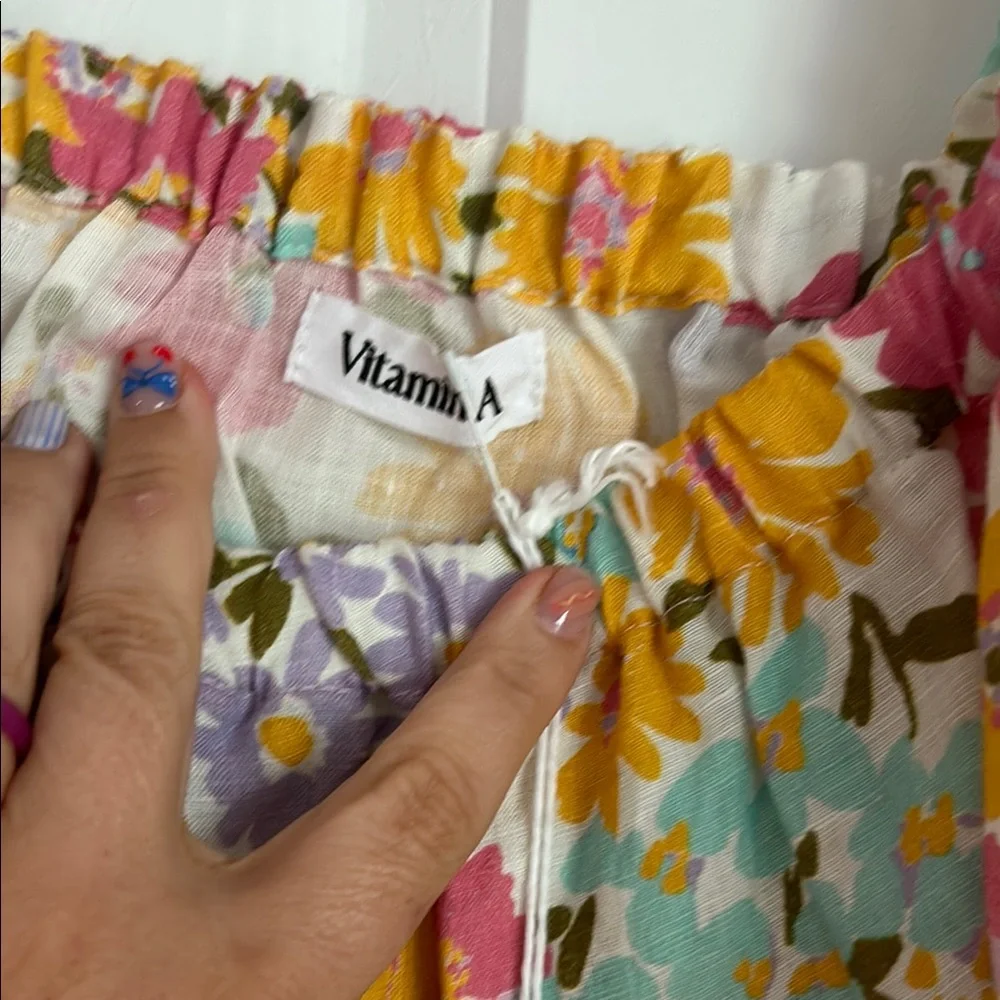 NWT Vitamin A Floral Crop Top and Pants Set - Picture 5 of 5